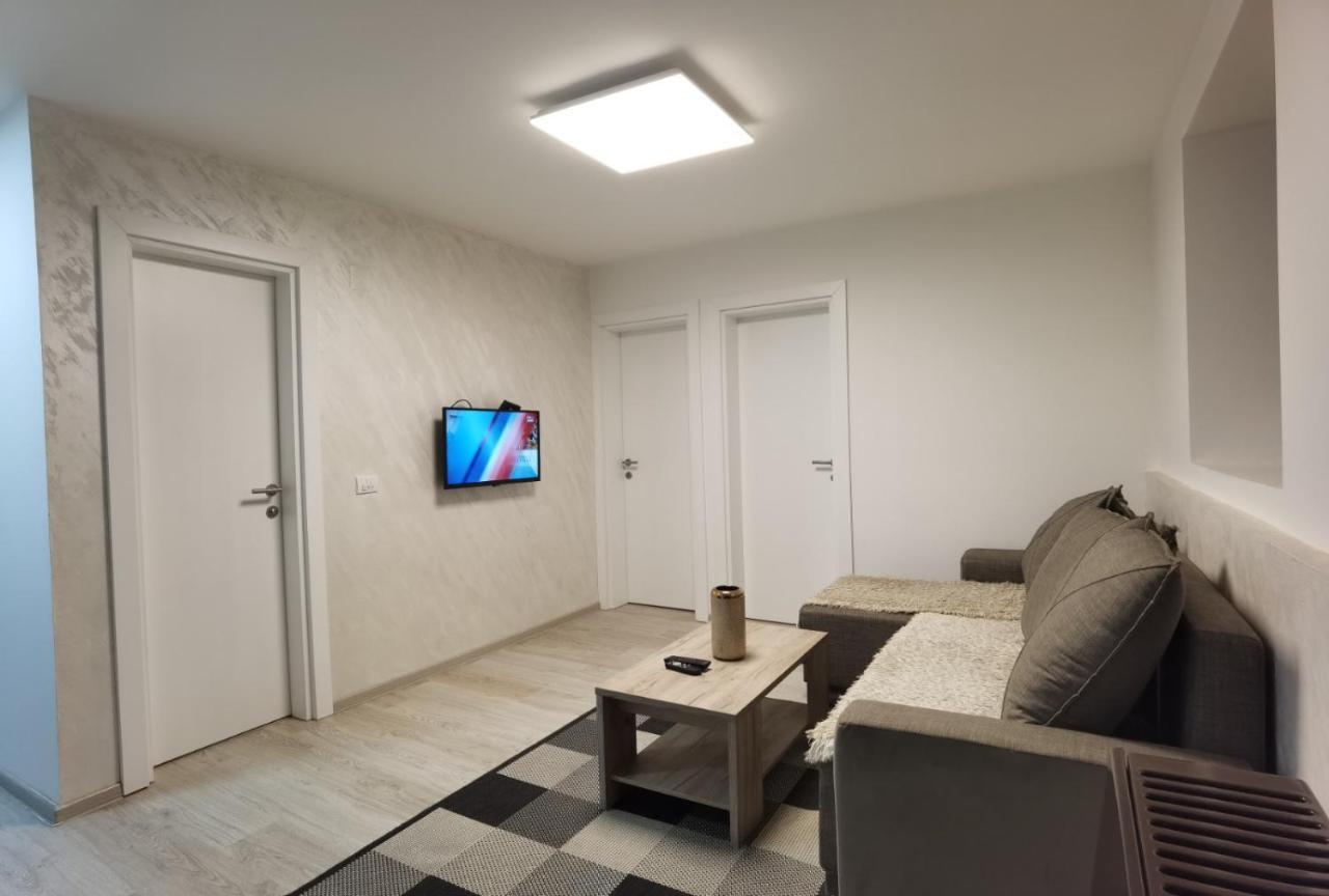 KRAGUJ apartman 2 Kragujevac Zewnętrze zdjęcie